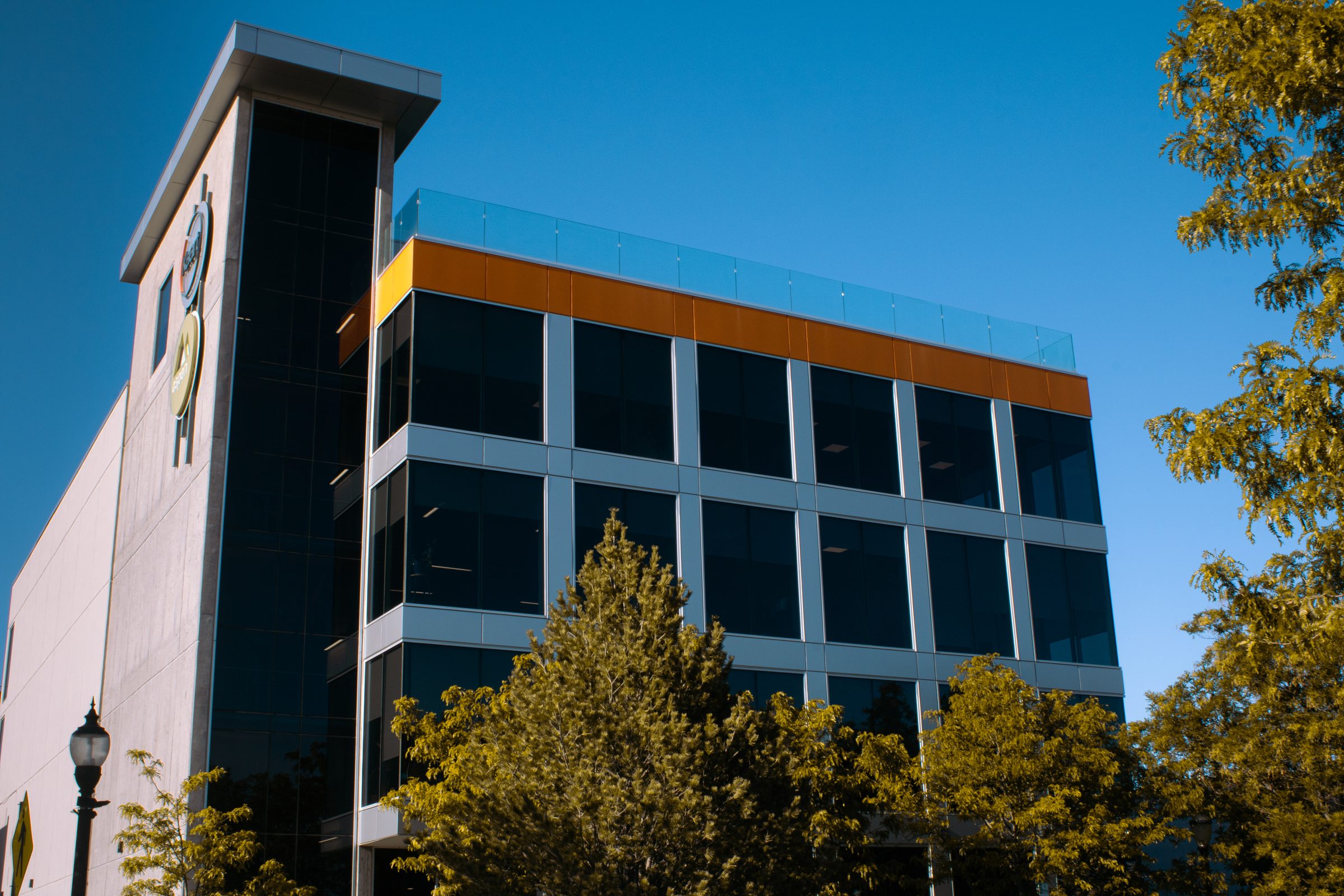 734 Main building exterior